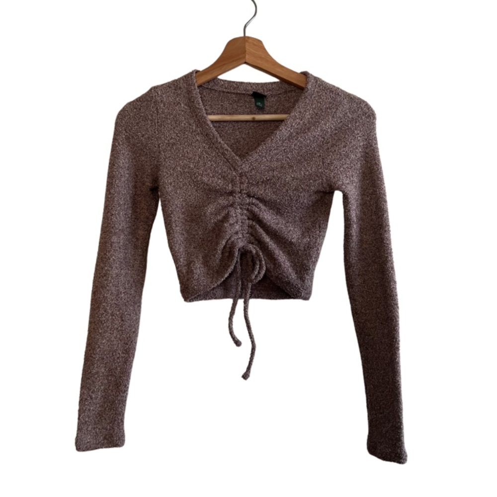 Wild Fable Women’s Long Sleeve V-Neck Ruched Front Fitted Sweater Knit T-Shirt